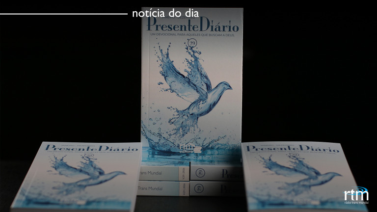 Compre livros em condições especiais com equipe de vendas da Loja RTM